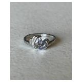 White Sapphire Swirl Design Solitaire Ring