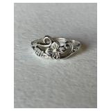 Vintage Flower Ring
