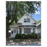 Lot 1:  304 N TEKOPPEL AVENUE