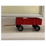 ERTL Die Cast Farm Wagon