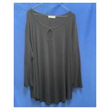 Black Peep Hole Top