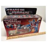 Transformers Ultra Magnus w/ Box