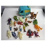 Scooby Doo Mystery Machine & Figure Lot