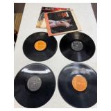 4 Classic Elvis Vinyl & 2 Empty Covers