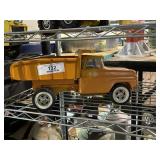 Nice Metal Tonka Dump Truck