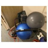 Ab Roller, 2 Exercise Balls & Bands