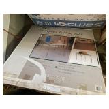 Cosco 33: Folding Card Table