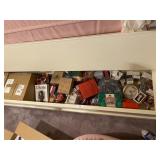 Large Lot of Christmas Ornaments & Holiday Dï¿½cor