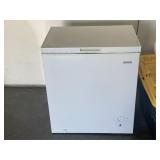 Insignia Chest Freezer