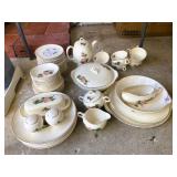 Set of Ballerina Universal China Dishes