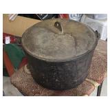 1 Gallon Cast Iron Pot