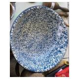 Blue / White Granite Ware Bowl