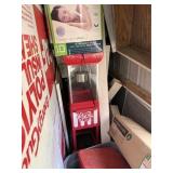 Popcorn Popper & Misc. Christmas Dï¿½cor
