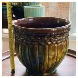 Early Art Pottery jardiniï¿½re Planter