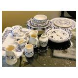 Set of Pottery Shed China