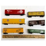 HO Scale Freight Cars Lot of 6