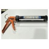 Professional Contractor Caulking Gun