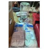 Rope & Chicken Feeders