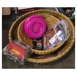 Baskets & Collectibles
