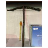 Crossbow with 2 Arrows