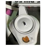 Granite Bedpan with Lid