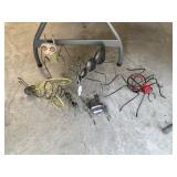 6 Metal Yard Bugs