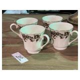World Bazar Holiday Mugs