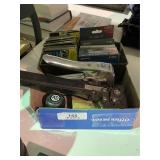 Staple Guns & Staples