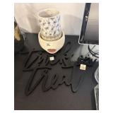 4 Decorator Pieces