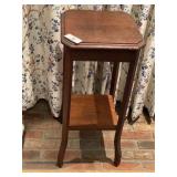 Wood Plantstand