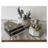 Vintage Music Box Trio: Grand Piano & Ceramic Bird