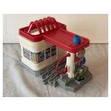 Fisher-Price GeoTrax Gas 