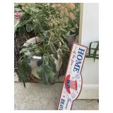 Two Pots & Patriot Sign