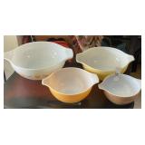 Pyrex Bowls