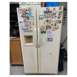 Frigidaire Side x Side Refridgerator
