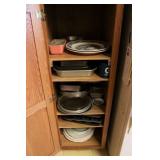 Baking Pans, Platters, Pyrex, etc.