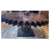 Wooden Rotating Sawtooth Table