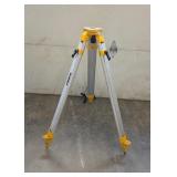 Dewalt Tripod
