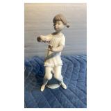 Lladro Girl 'Manicuring' Figurine