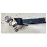 Trailer Hitch , 2 Balls