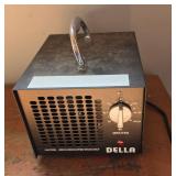 Della Ozone Generator