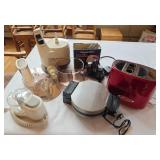 Kitchen Assortment Lot