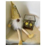 Spring Gnome, Vintage Price Butterfly Dï¿½cor