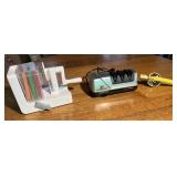 Slicer-Sharpener & Juice Squeezer