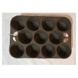 Griswold Wagner Ware Cast Iron Muffin Pan