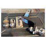 Trailer Hitch W/ 3 Balls