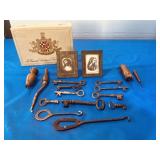Skeleton Keys-Devotional Pics Early 1900