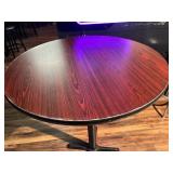 Round Table