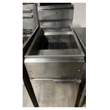 Commercial Fryer (Gas Can Be Converted)