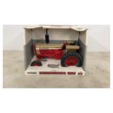 IH 1026 Die Cast Tractor IH 1026 Die Cast Tractor